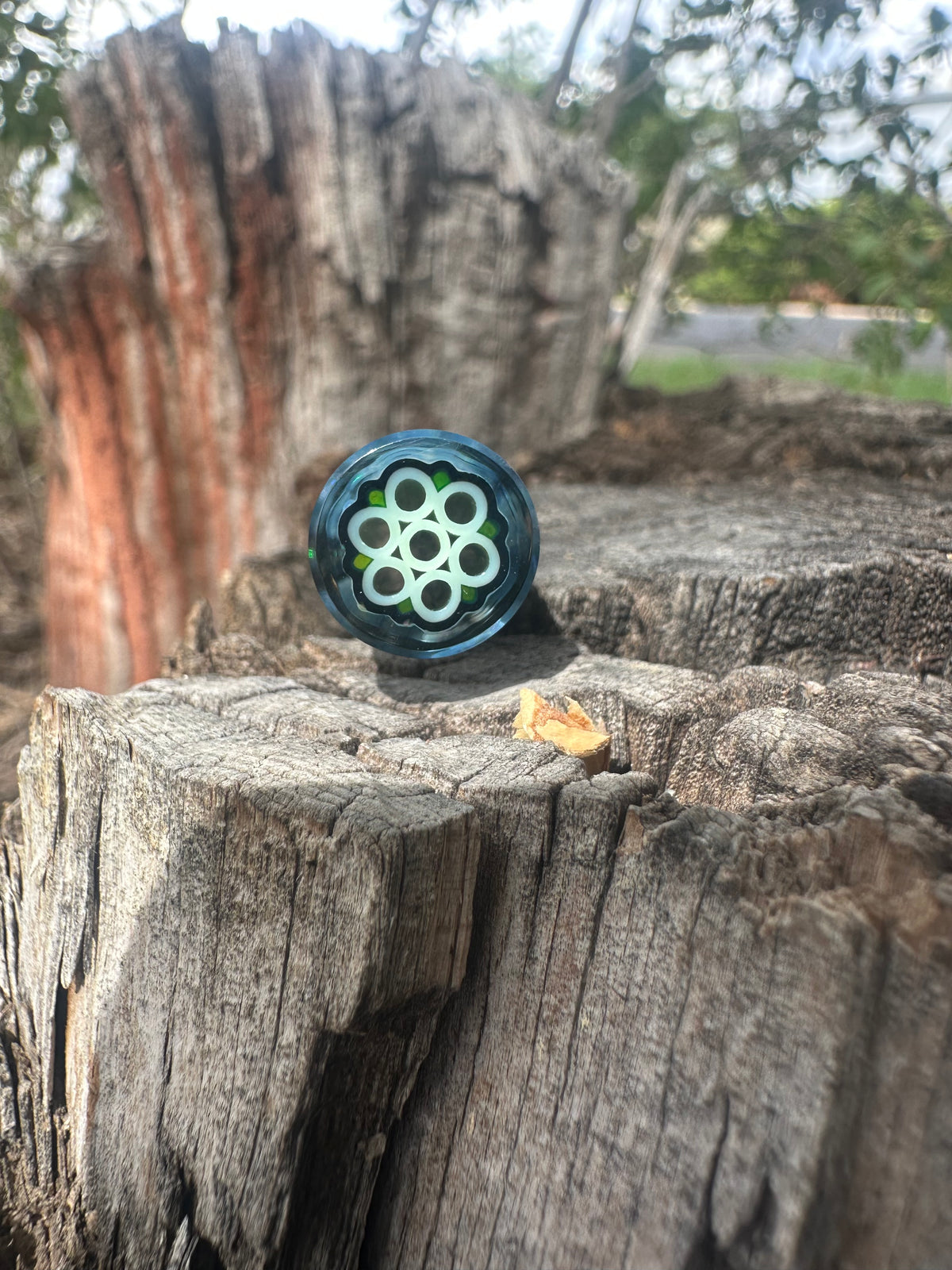12mm crushed opal w/faceted mouthpiece  #112